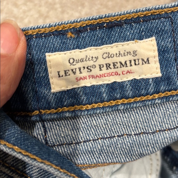 Levi’s capris size 24 - Picture 7 of 9